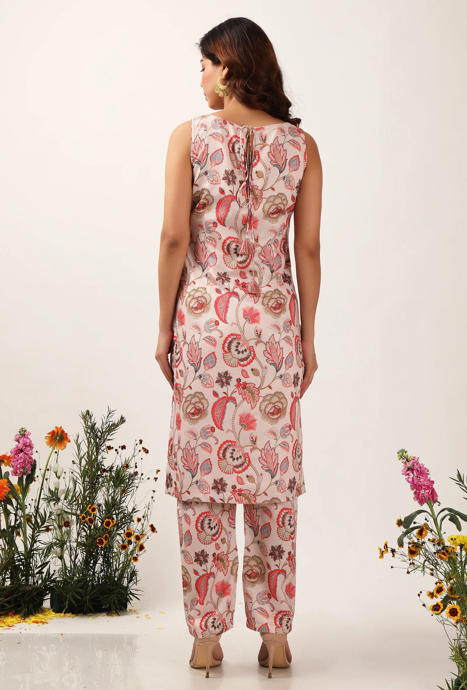 Set Of 2: Ambi Floral Chintz Straight Kurta With Fit Narrow Pants